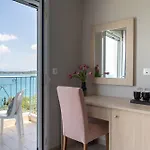 Corfu Aquamarine Aparthotel 4*