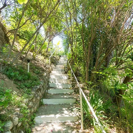 Ξενοδοχείο με διαμερίσματα Corfu Aquamarine