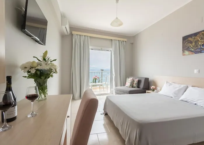 公寓式酒店 Corfu Aquamarine 4*